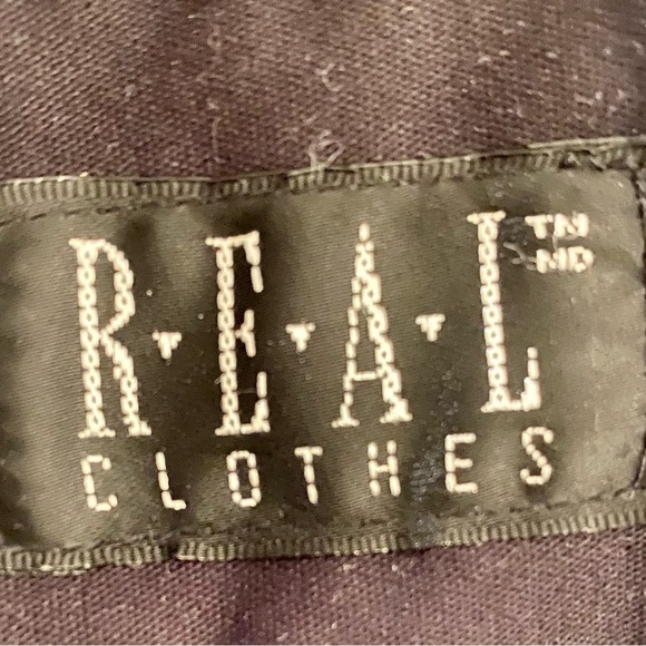 REAL Clothes navy skirt, pencil style, slight stretch, front closure,belt loops - Picture 10 of 10